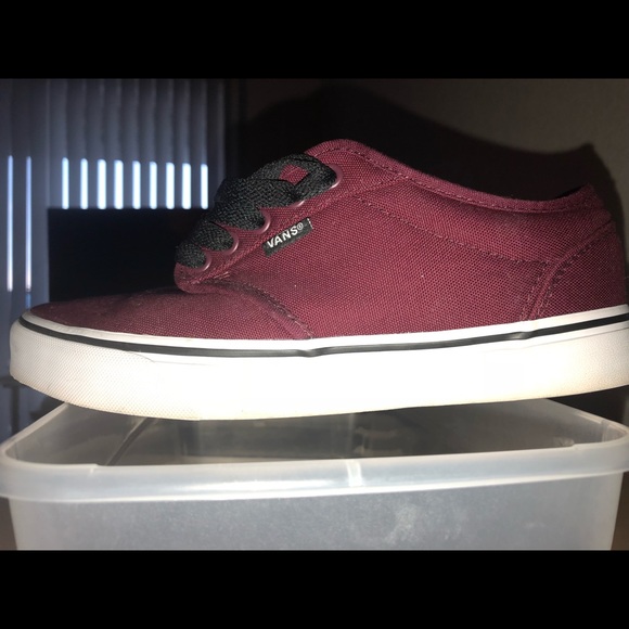 Vans - Picture 1 of 3